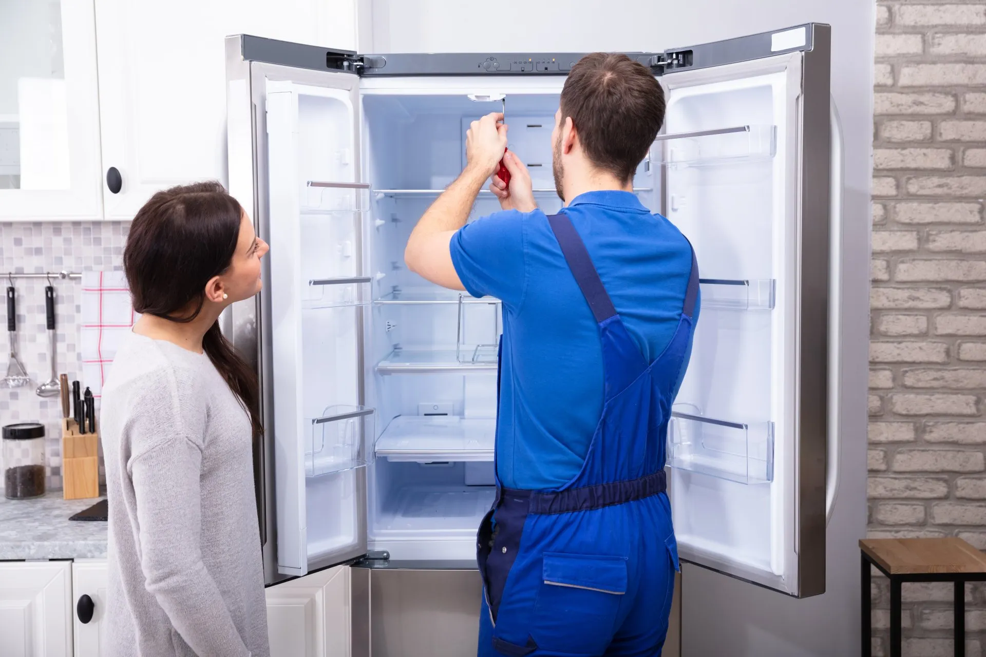 Frigidaire Fridge Not Cooling but Freezer Works